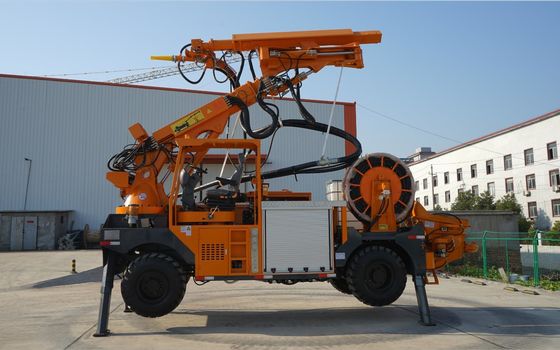 15T hanno bagnato la macchina dello Shotcrete circuito idraulico del circuito del doppio di rotazione di 360 gradi